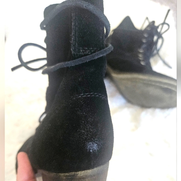 Steve Madden Boots - Picture 3 of 5